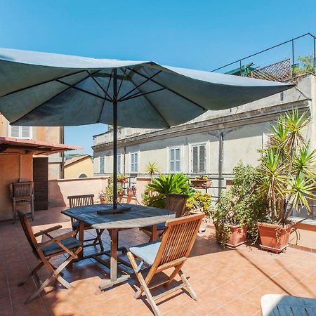 Lungaretta4 Appartement Rome Buitenkant foto