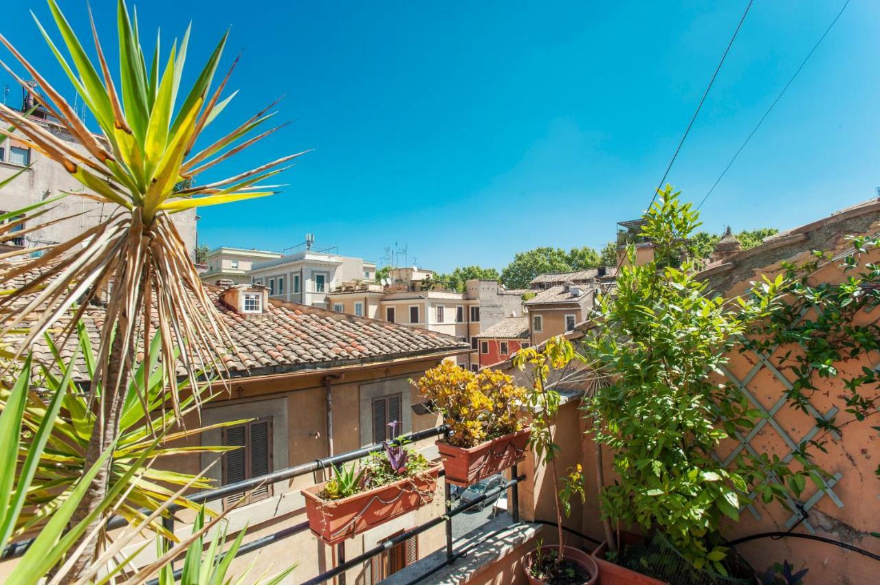 Lungaretta4 Appartement Rome Buitenkant foto