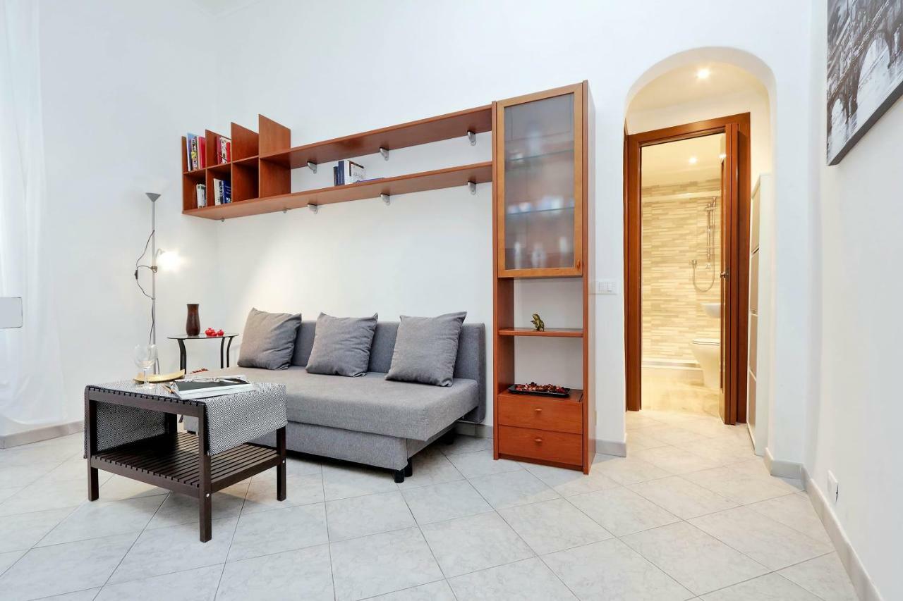 Lungaretta4 Appartement Rome Buitenkant foto